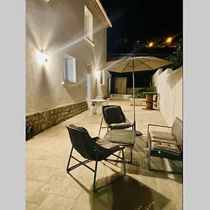 Almanarre2 Appartement